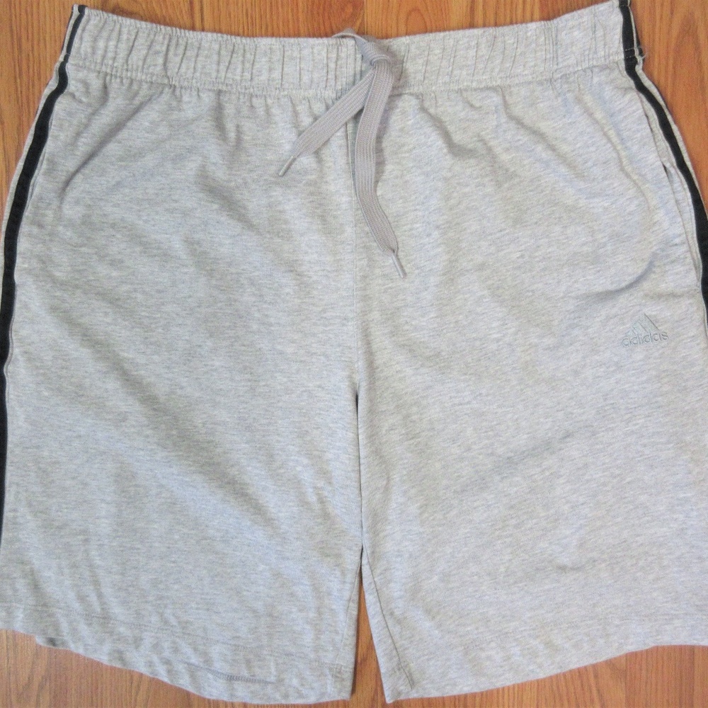 ADIDAS Mens COTTON ATHLETIC SHORTS GRAY & BLACK